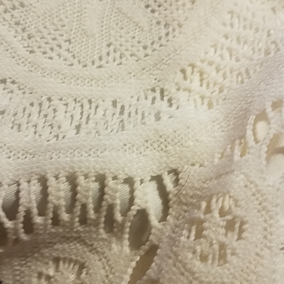 Xhilaration halter top - Picture 5 of 5